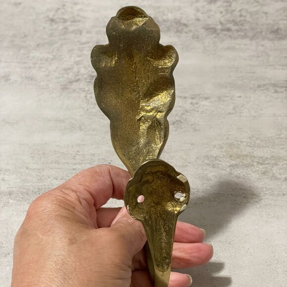 Vintage Two Piece Set Pair Solid Cast Brass Rococo Feather Curtain Tie Backs 10" - Picture 4 of 8